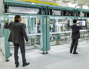 Erste Verpackungsmaschine ohne Schaltschrank Gerhard Schubert GmbH