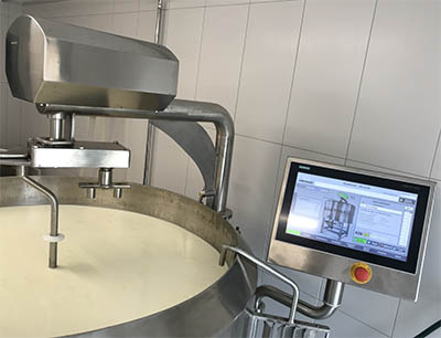 Automatisierter Käsekessel mit Siemens Komponenten