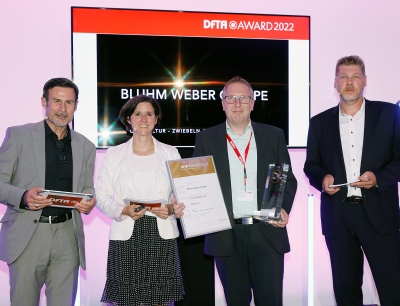 Volker Bluhm nimmt den DFTA-Award 2022 entgegen