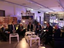 Intensive Diskussion über Digitalisierung im Weinbau mit Staatssekretär Andy Becht