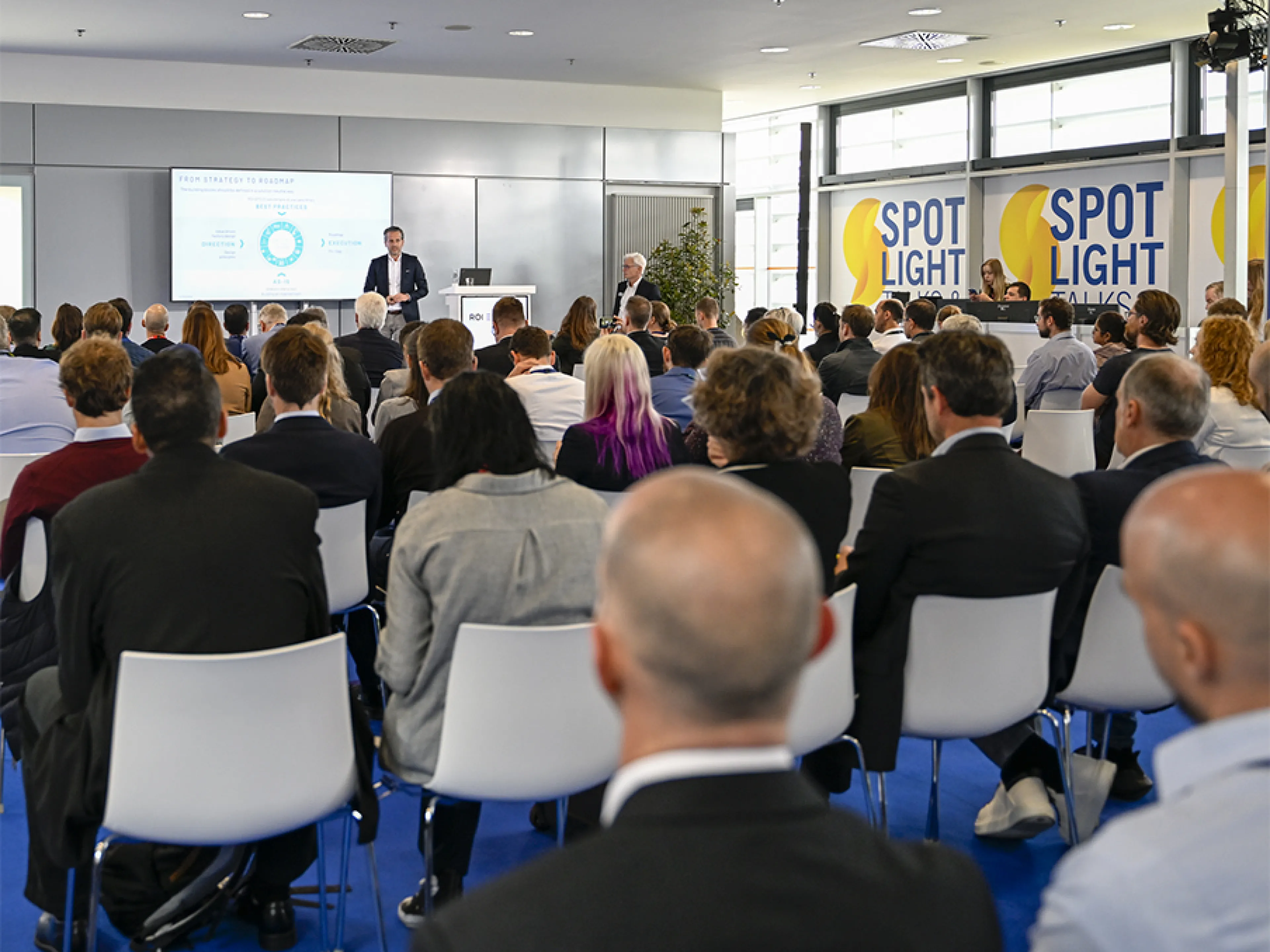 Das Spotlight Forum der Interpack 2026 bietet rund 75 Vorträge, Sessions und Podiumsdiskussionen