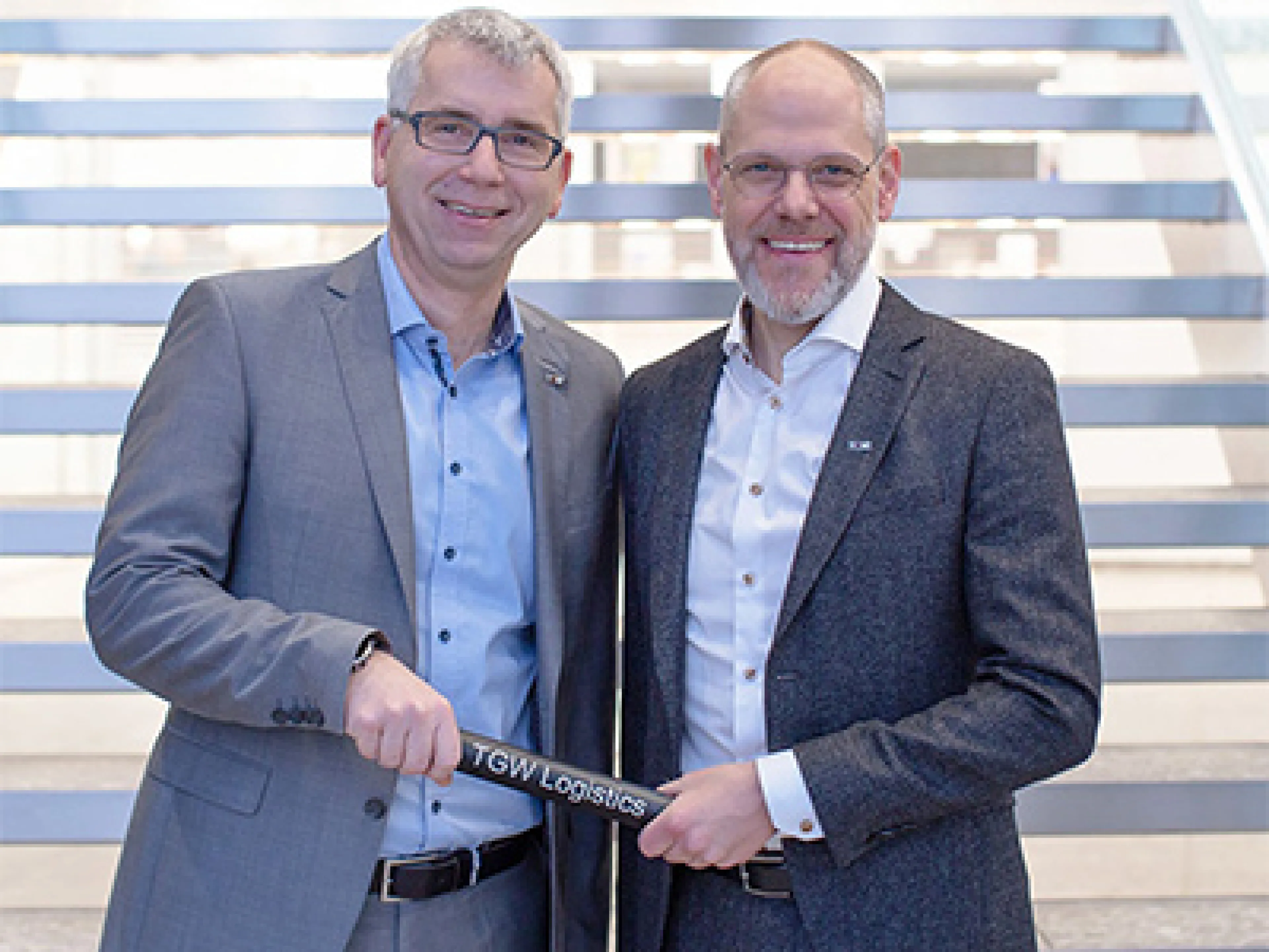 Staffelstabübergabe bei TGW Logistics