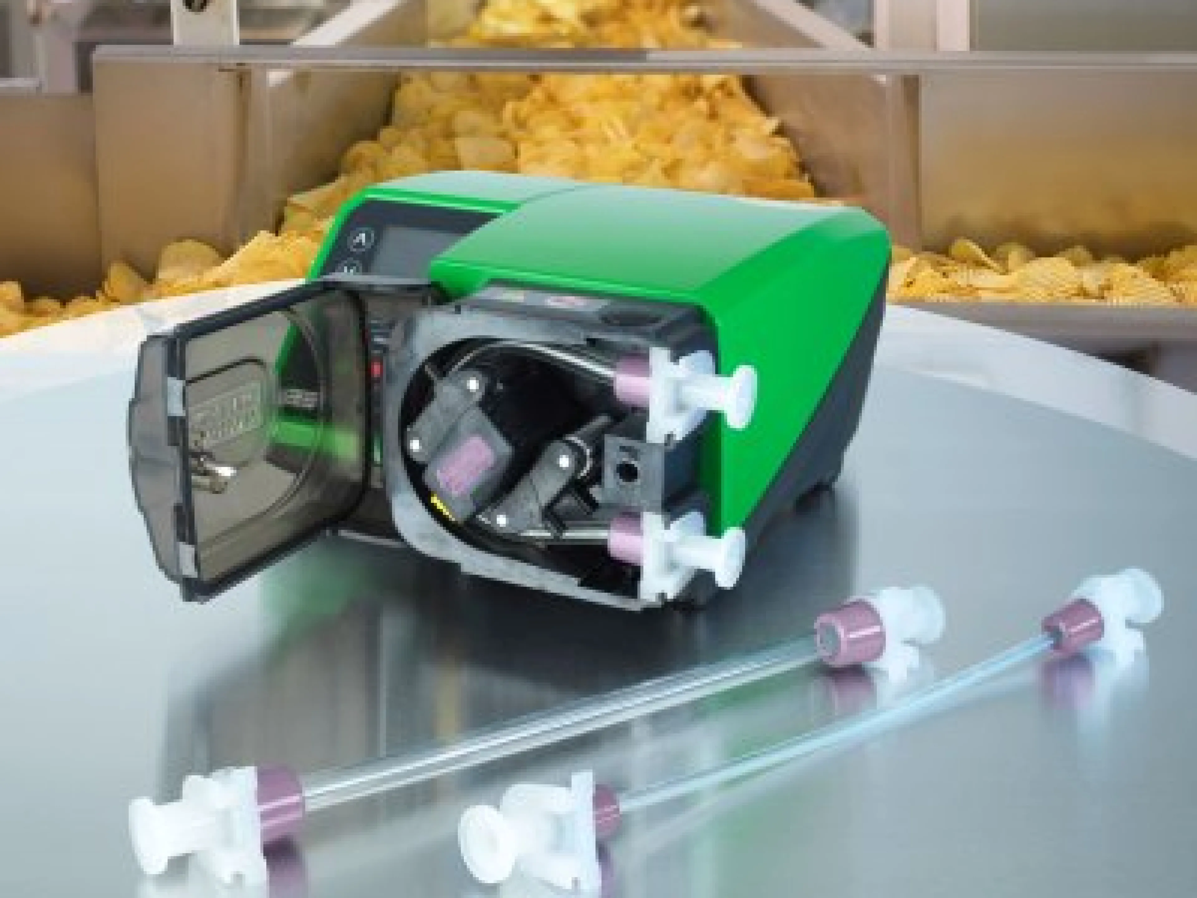 Das neue Schlauchmaterial Maxthane ist kompatibel mit allen Pflanzenölen und vielen gängigen CIP-Chemikalien, Bild: Watson-Marlow Fluid Technology Group Das neue Schlauchmaterial Maxthane ist kompatibel mit allen Pflanzenölen und vielen gängigen CIP-Chemikalien