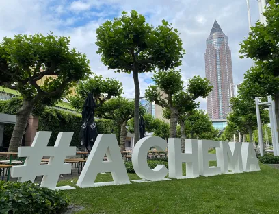 Die Achema 2027 rückt die Themen Energie, Life Sciences, Digitalisierung und Nachhaltigkeit in den Mittelpunkt