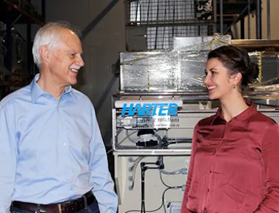 Neben Reinhold Specht ist seit 01.01.2021 auch Regina Mader Geschäftsführerin bei Harter