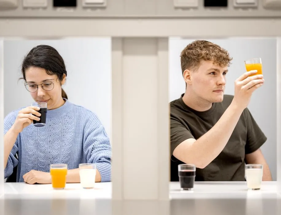 Wie werden Lebensmittel produziert, verarbeitet, vermarktet - und wie nachhaltig ist das Ganze? Die Studiengänge der Hochschule Osnabrück beleuchten das Thema aus naturwissenschaftlicher, technischer, wirtschaftlicher und gesellschaftlicher Perspektive, Bild: Hochschule Osnabrück Wie werden Lebensmittel produziert, verarbeitet, vermarktet - und wie nachhaltig ist das Ganze? Die Studiengänge der Hochschule Osnabrück beleuchten das Thema aus naturwissenschaftlicher, technischer, wirtschaftlicher und gesellschaftlicher Perspektive