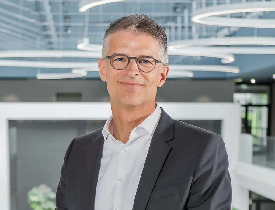 Florian Schneeberger, Chief Technology Officer bei B&R, freut sich über die Zertifizierung nach IEC 62443-4-1 