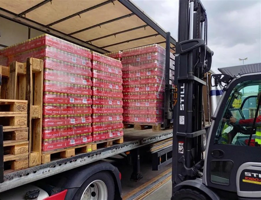 Verbesserte Lkw-Abfertigung bei Coca-Cola HBC Österreich in Edelstal durch intelligente Yard Management Software