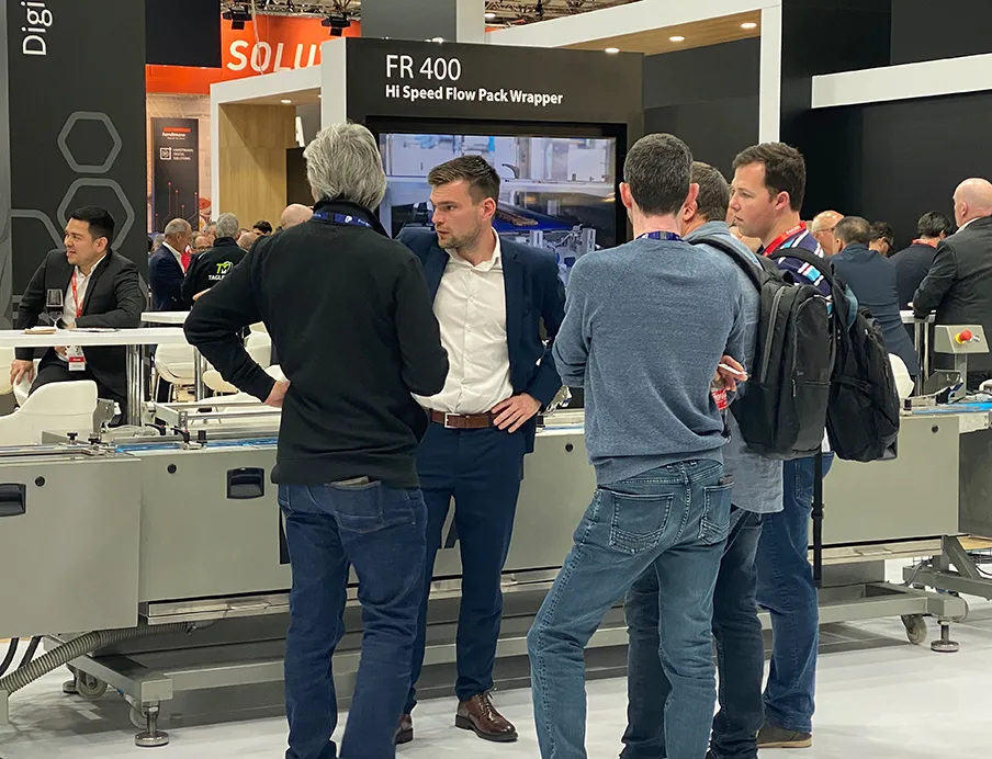 Aussteller zeigen auf der Interpack 2026, wie Automatisierung, künstliche Intelligenz und datengestützte Produktionsprozesse neue Perspektiven eröffnen