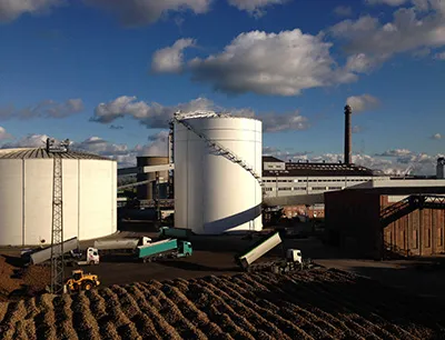 Unterstützt durch Beratungsleistungen der Siemens-Division Building Technologies hat der niederländische Zuckerhersteller Suiker Unie am Standort Anklam ein umfassendes Energiemanagementsystem eingeführt, Bild: Suiker Unie GmbH & Co. KG Zuckerfabrik