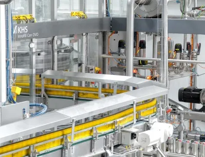 2020 investierte die Traditionsbrauerei Apatin in den Dosenfüller Innofill Can DVD von KHS, Bild: KHS 2020 investierte die Traditionsbrauerei Apatin in den Dosenfüller Innofill Can DVD von KHS