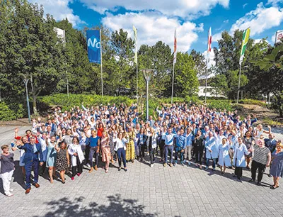 Über 100 Wissenschaftler und Anwendungstechniker arbeiten im zentralen Stern-Technology Center „Futuremaker“ in Ahrensburg bei Hamburg an Lösungen für die Anforderungen der weltweiten Mühlenindustrie, Bild: Mühlenchemie Über 100 Wissenschaftler und Anwendungstechniker arbeiten im zentralen Stern-Technology Center „Futuremaker“ in Ahrensburg bei Hamburg an Lösungen für die Anforderungen der weltweiten Mühlenindustrie